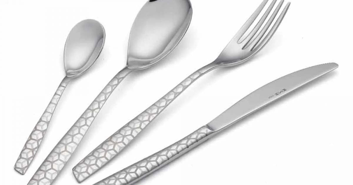 Servizio Posate in Acciaio Inox Lucido con Decoro Design 24 Pezzi - Ghiotto