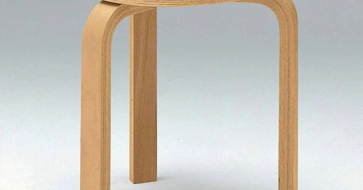Sgabello Basso Impilabile in Legno di Faggio Naturale Made in Italy - Cassiopea