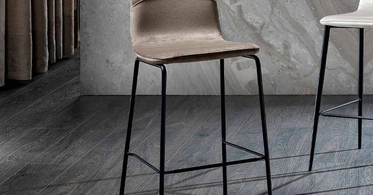 Sgabello da Cucina in Velluto Colorato Design Moderno e Elegante - Bizet
