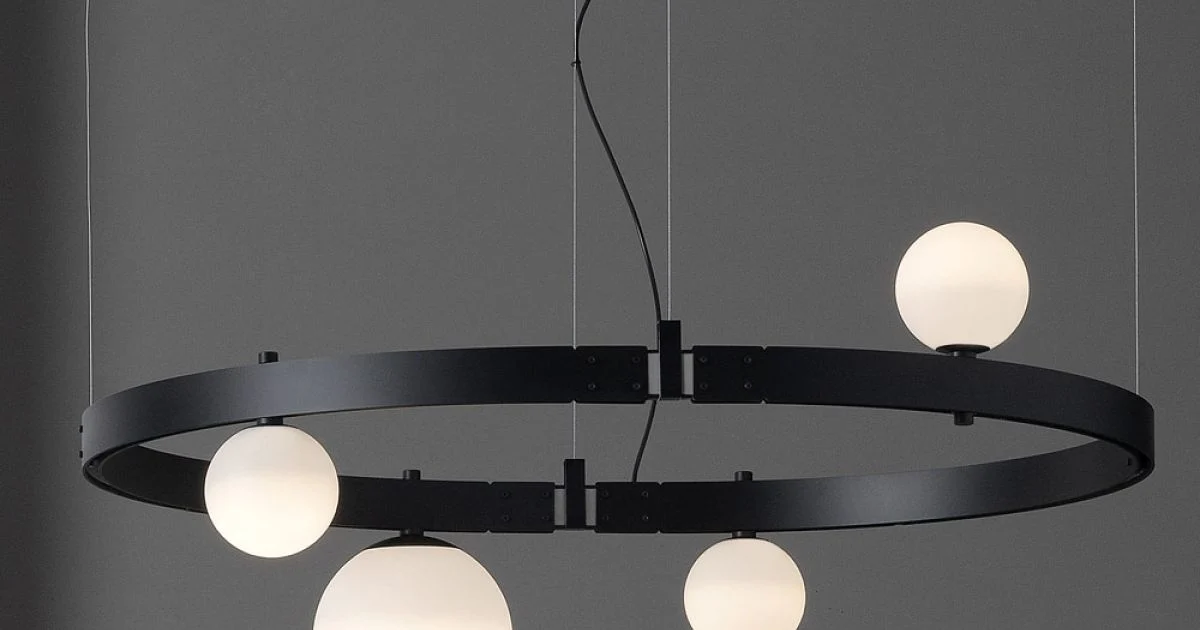 Sospensione di Design Ovale in Alluminio Nero con Sfere e Faretti - Esodo