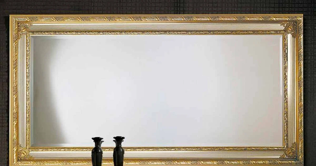 Specchiera da parete moderna in legno di ayous fatta in Italia Armando