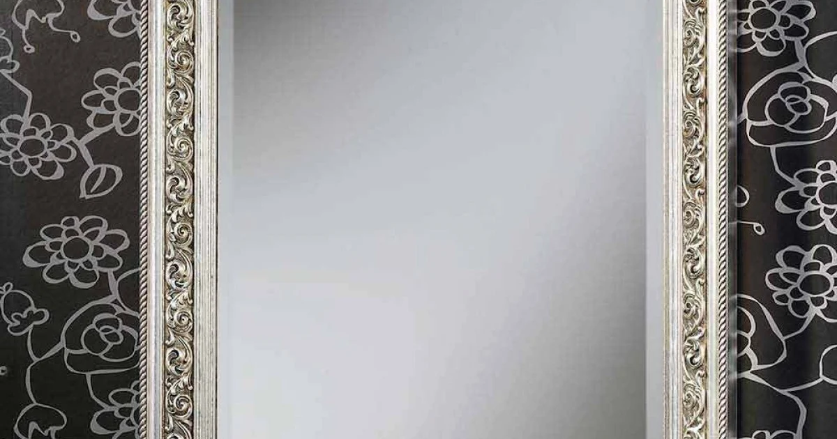 Specchiera da parete moderna in legno fatta a mano in Italia Piero