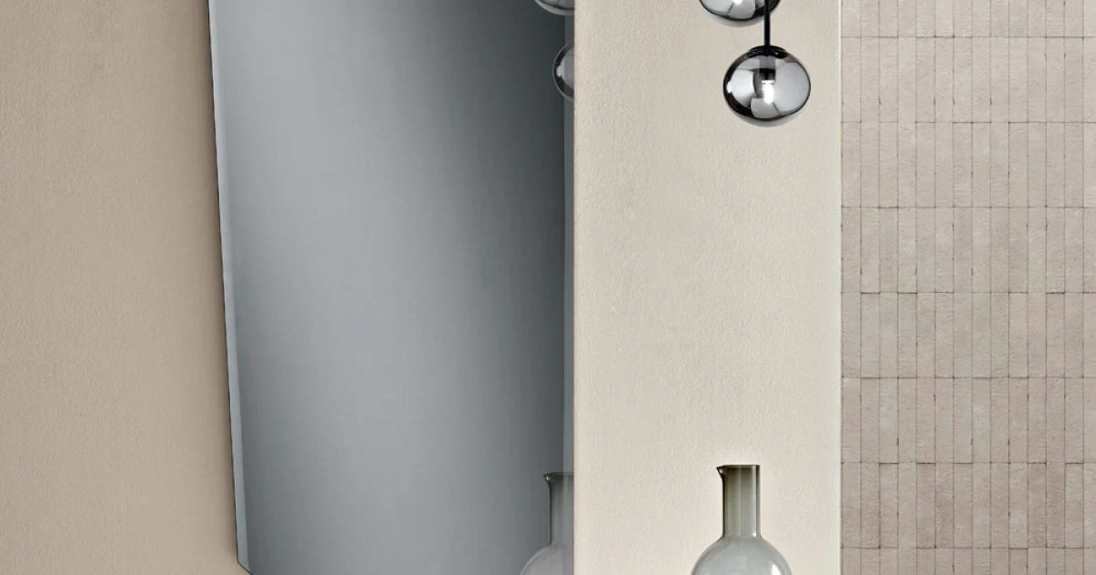 Specchio da Parete Sagomato con Molatura Made in Italy - Benvenuta