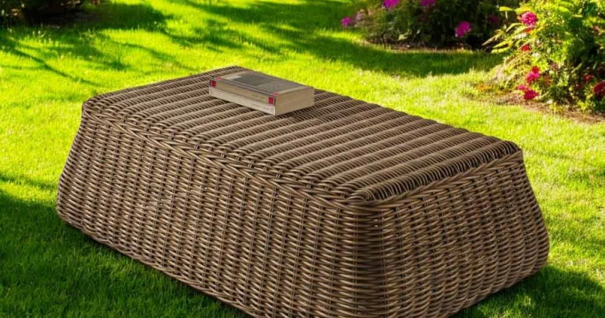 Tavolino da Esterno in Polyrattan Intrecciato a Mano - Charlie