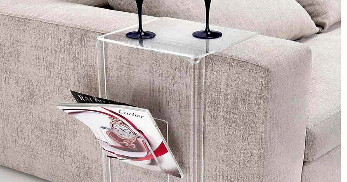 Tavolino da salotto, in PMMA trasparente di design Quero Vas