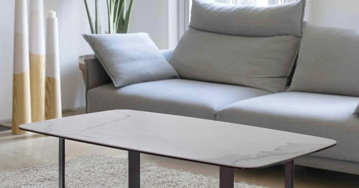 Tavolino da Salotto in Vetro Ceramica con Base in Metallo Verniciato - Camilo