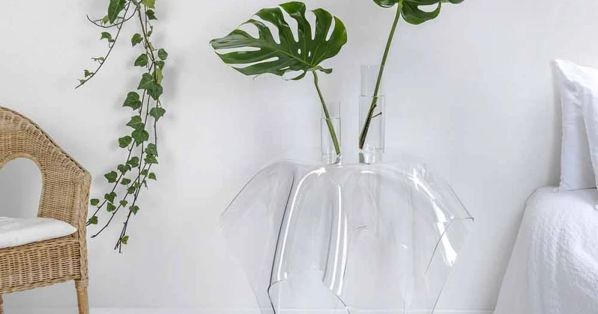 Tavolino design moderno in plexiglass trasparente Otto, made in Italy
