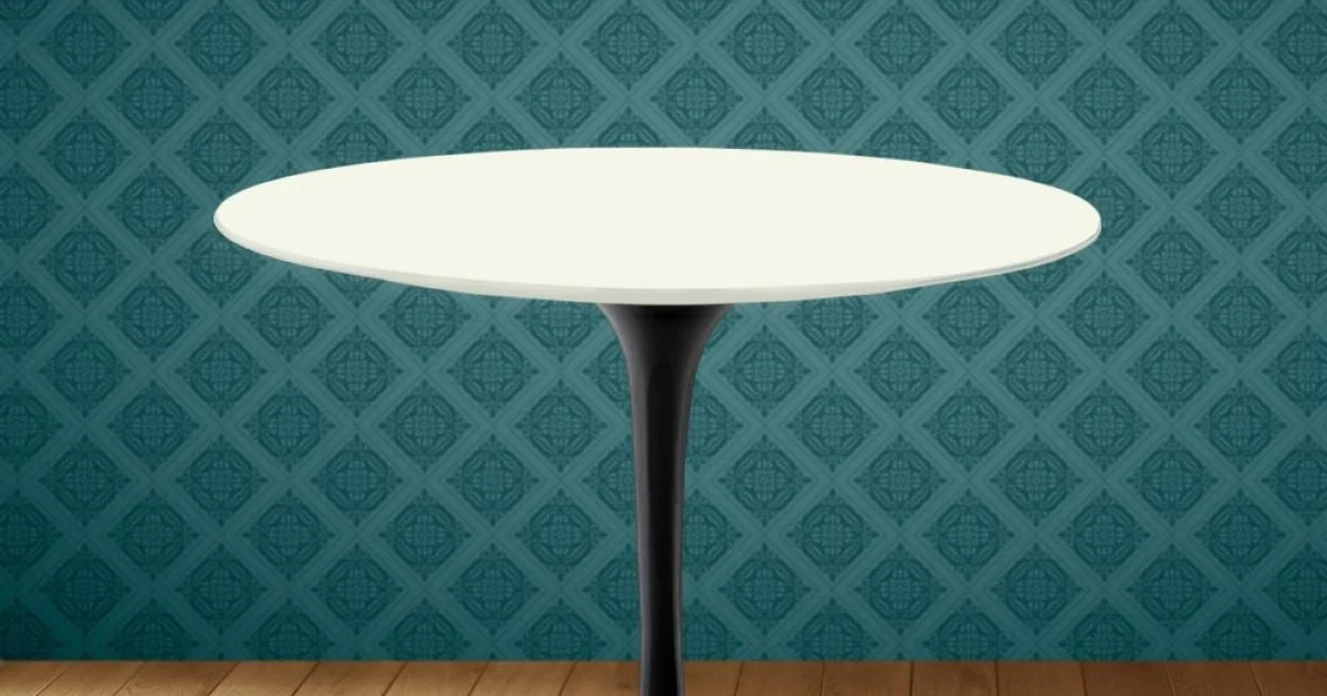 Tavolino Tulip Eero Saarinen H 41 in Ceramica Moonè Made in Italy - Scarlet