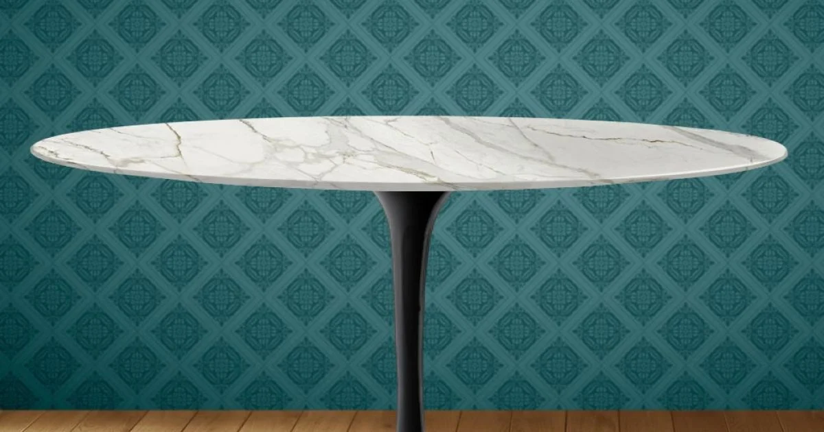 Tavolino Tulip Saarinen Ovale H 41 in Ceramica Lucid Made in Italy - Scarlet