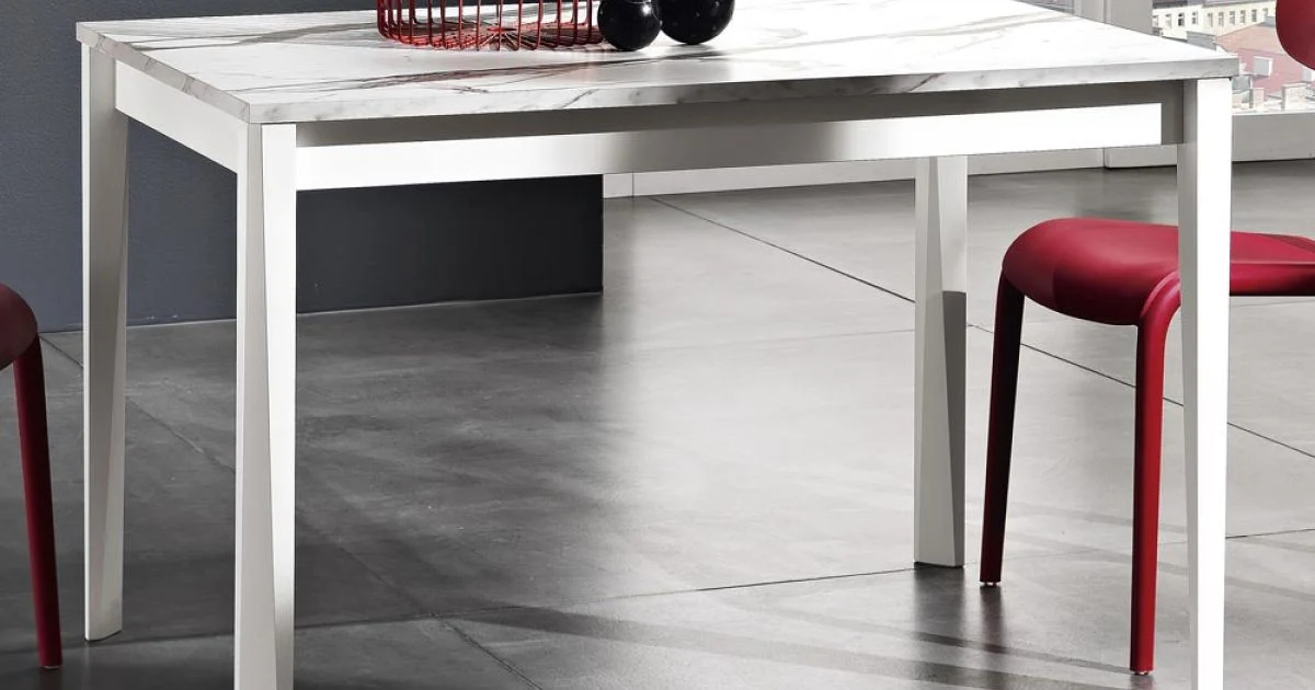 Tavolo Allungabile a 180 cm in Faggio e Melaminico Made in Italy - Otiello