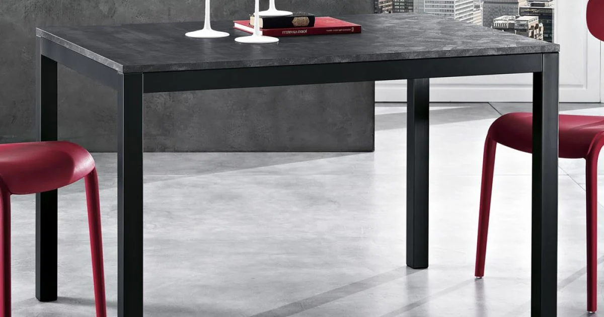Tavolo Allungabile a 180 cm in Metallo Antracite Made in Italy - Beatrise
