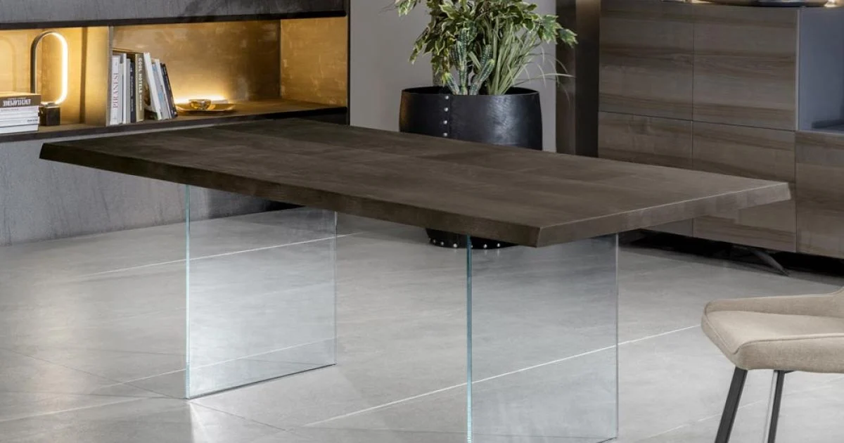 Tavolo Allungabile a 300 cm in Rovere e Base in Vetro Temperato - Nicoall