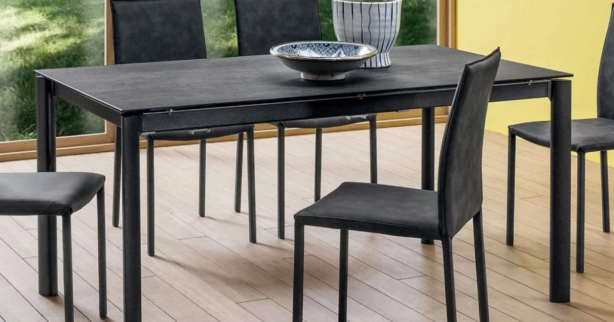 Tavolo Allungabile Fino a 240 cm con Piano in Laminam Made in Italy - Maltese