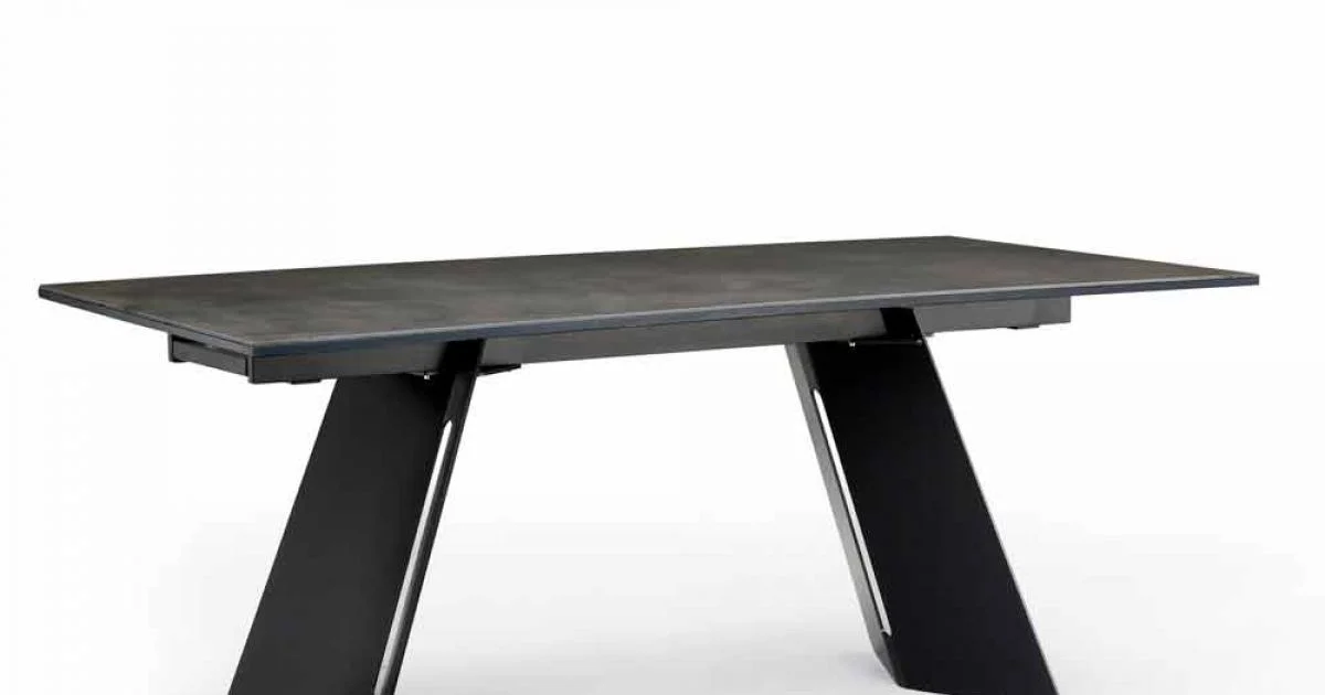 Tavolo allungabile moderno con piano in gres fatto in Italia, Erve