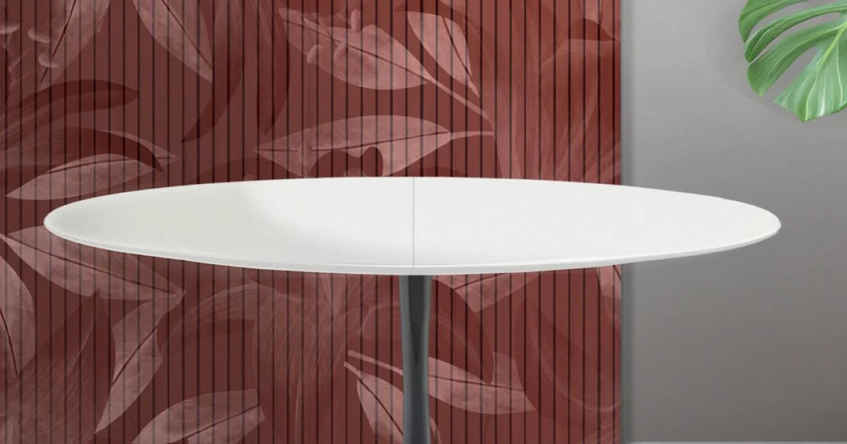 Tavolo Allungabile Tulip Saarinen H 74 cm in Ceramica Florim Bianca - Scarlet