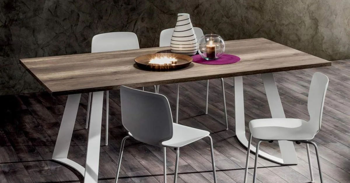 Tavolo Cucina in Hpl con Basamento in Metallo Made in Italy Pregiato - Pinocchio