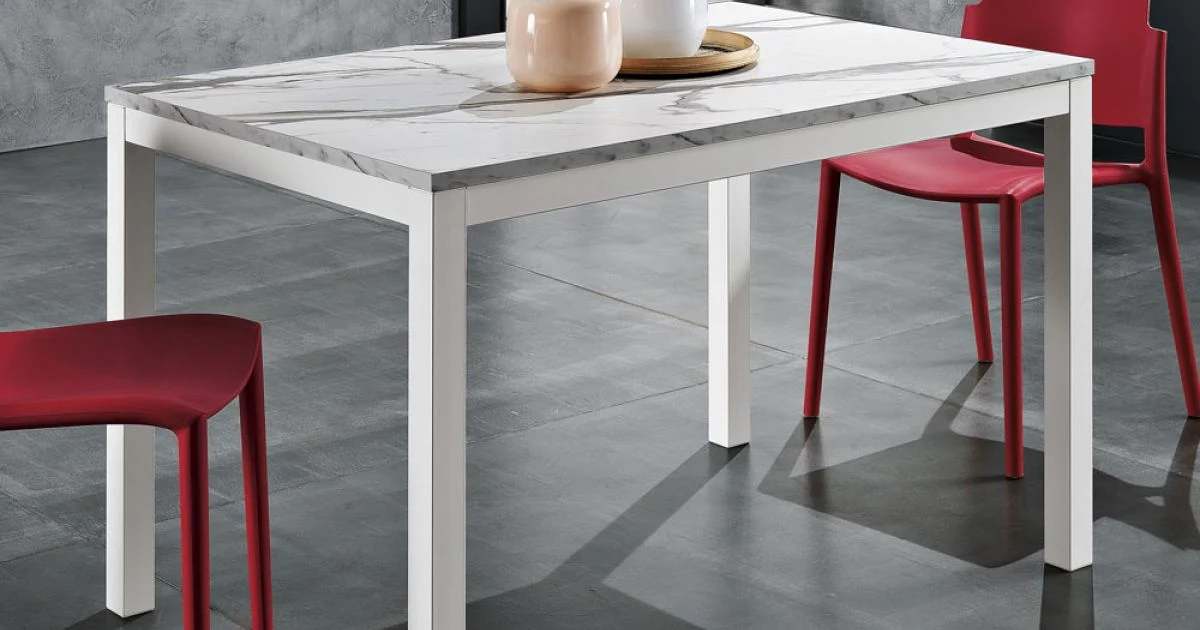 Tavolo da Pranzo Allungabile a 180 cm in Metallo Made in Italy - Beatrise