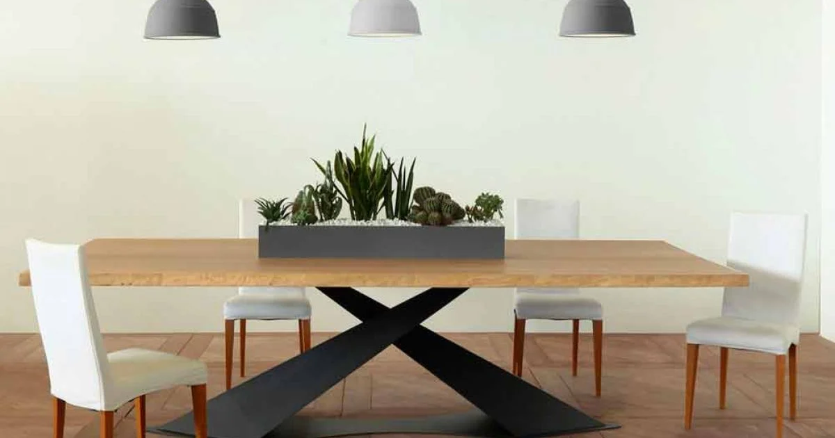 Tavolo da pranzo design moderno con piano rovere made in Italy Elliot