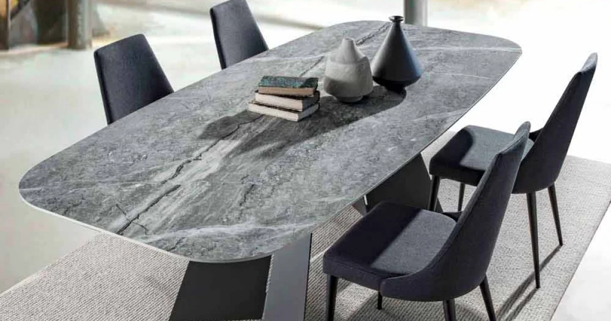 Tavolo da Pranzo Moderno con Piano in Gres Porcellanato - Meduno