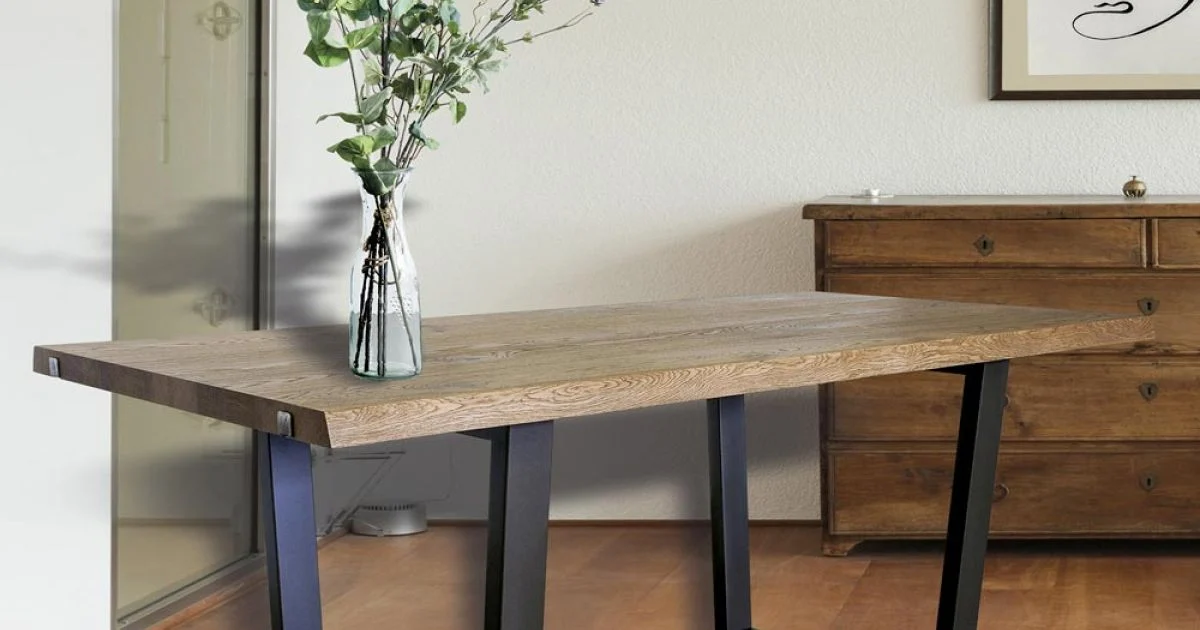 Tavolo da Pranzo Placcato in Rovere Nodato Massellato Made in Italy - Pilar