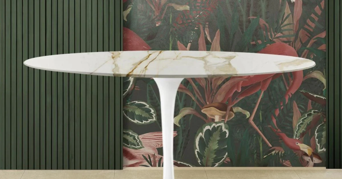 Tavolo Eero Saarinen H 74 con Piano Ovale in Marmo Calacatta Oro Made in Italy - Scarlet