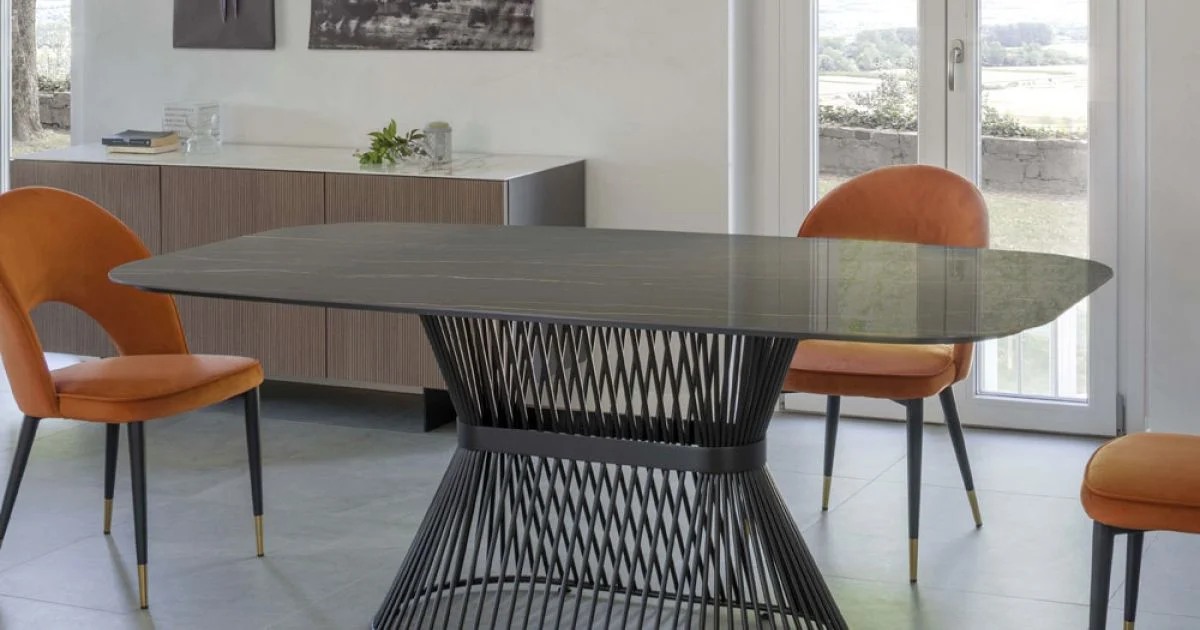 Tavolo Ellittico da Pranzo in Ceramica Lucida e Acciaio - Ravi