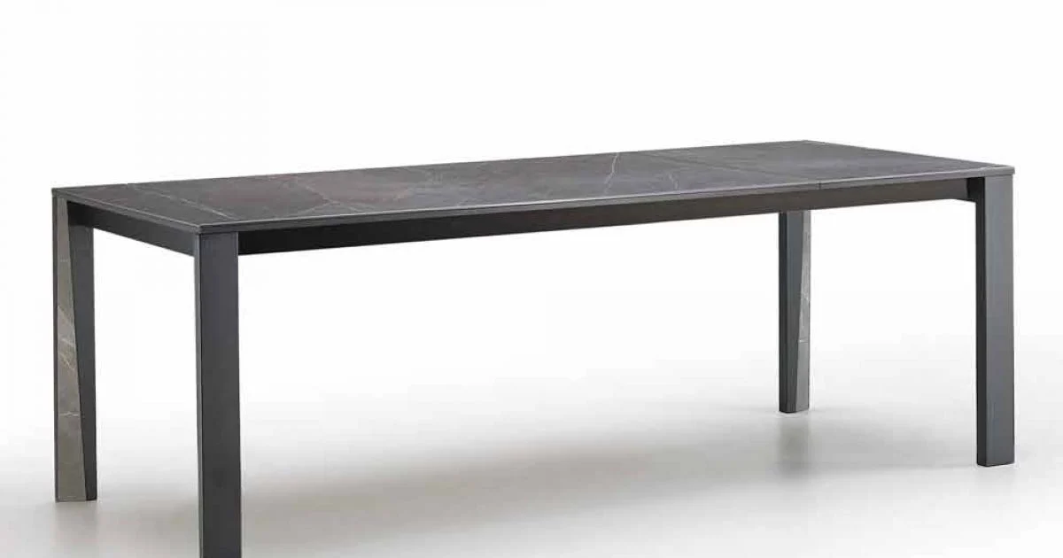 Tavolo moderno allungabile in gres e legno di faggio made Italy Duccio