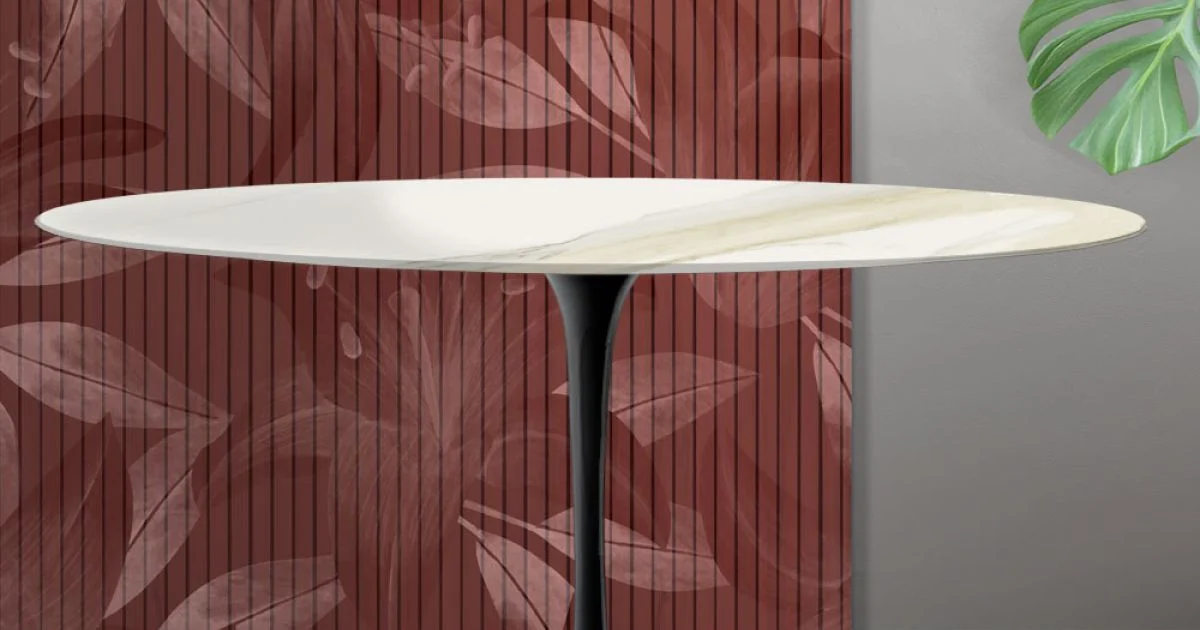 Tavolo Ovale Tulip Saarinen H 74 cm in Ceramica Florim Calacatta Gold Opaco - Scarlet