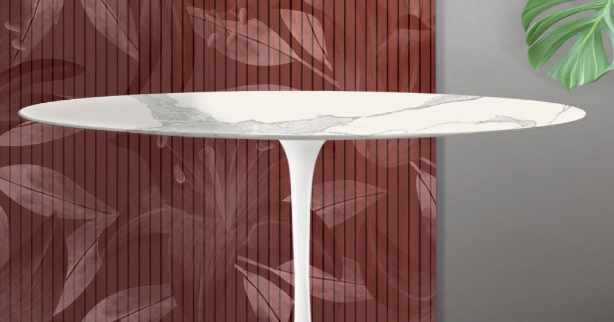Tavolo Ovale Tulip Saarinen H 74 cm in Ceramica Florim Statuario Opaco - Scarlet