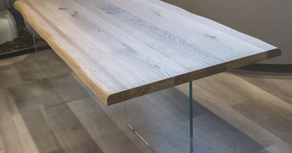 Tavolo Placcato Rovere Massello e Base in Cristallo Made in Italy - Noelia