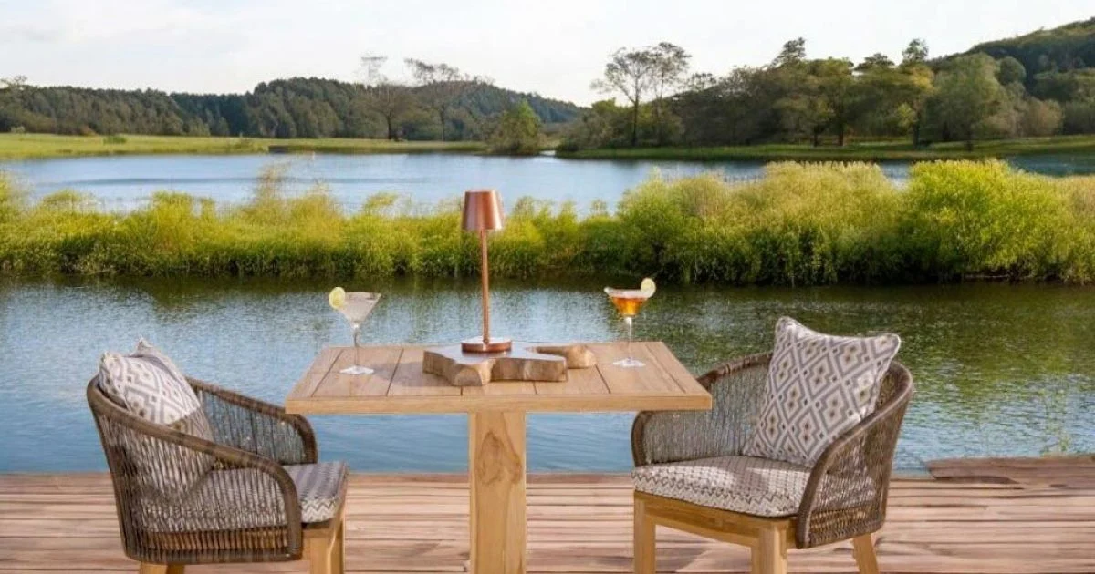 Tavolo Quadrato da Esterno in Teak e Metallo - Marie