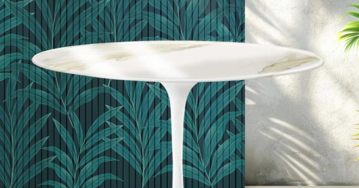 Tavolo Rotondo Tulip Saarinen H 74 cm in Ceramica Florim Calacatta Gold Lucido - Scarlet