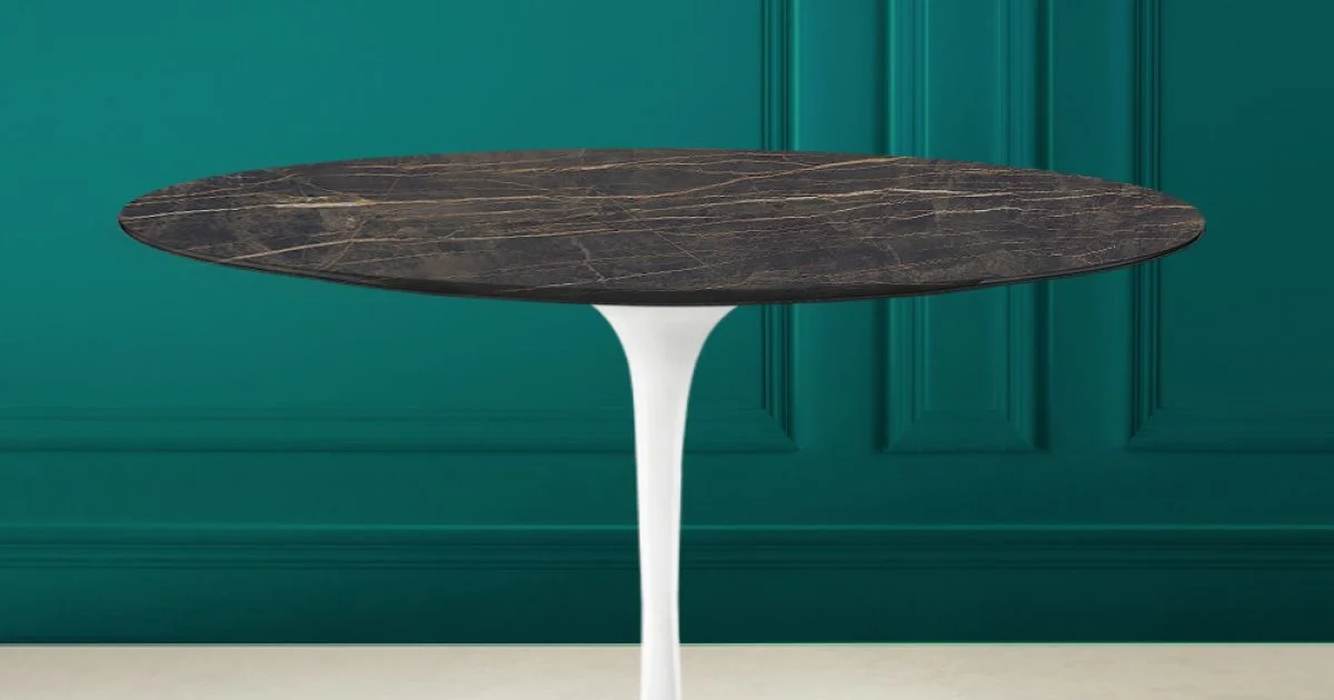 Tavolo Tulip Eero Saarinen H 73 in Ceramica Noir Desire Made in Italy - Scarlet