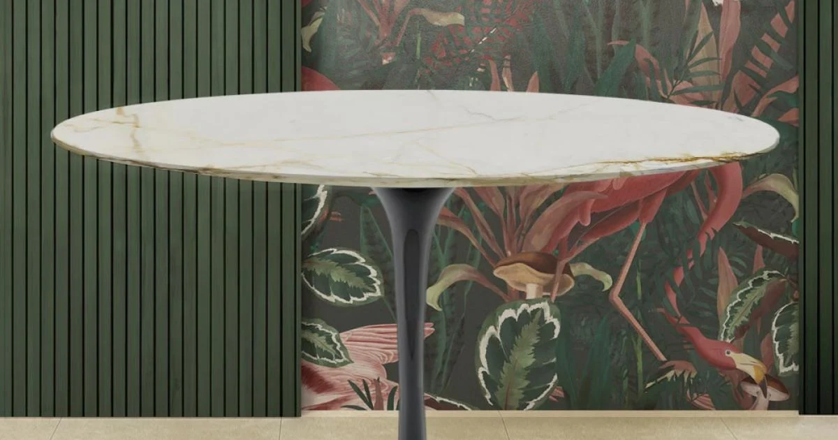 Tavolo Tulip Eero Saarinen H 74 in Marmo Calacatta Oro Realizzato in Italia - Scarlet