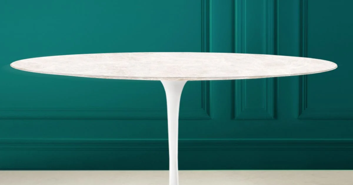 Tavolo Tulip Eero Saarinen H 74 Ovale in Ceramica Diamond Cream Made in Italy - Scarlet
