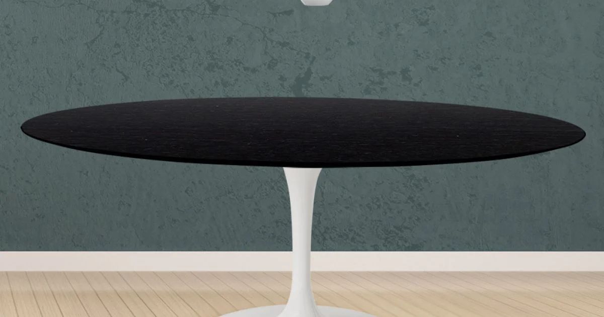 Tavolo Tulip Eero Saarinen H 74 Rotondo in Rovere Tinto Nero Made in Italy - Scarlet