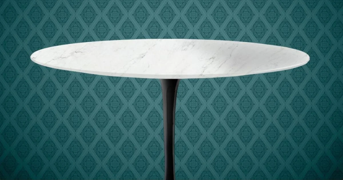 Tavolo Tulip Eero Saarinen H 74 in Ceramica Salina Made in Italy - Scarlet