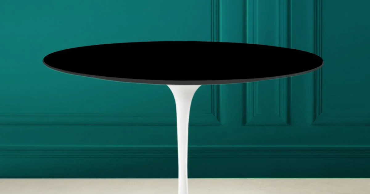 Tavolo Tulip Saarinen H 73 Rotondo in Ceramica Nero Assoluto Made in Italy - Scarlet
