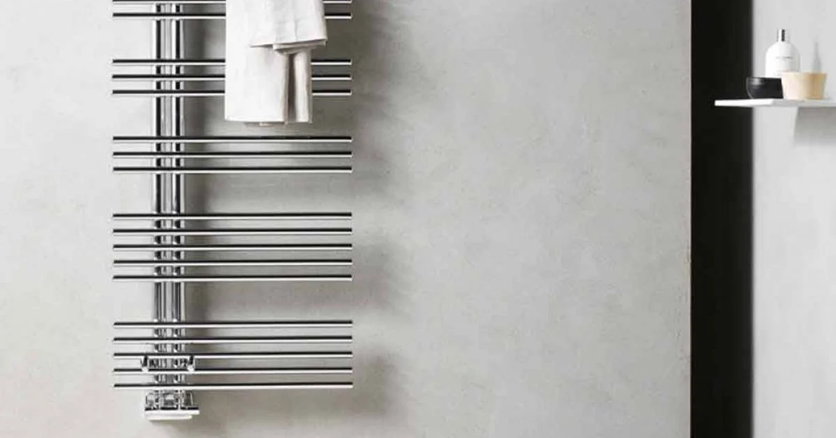 Termoarredo Scaldasalviette Cromato in Acciaio Design Idraulico 483 W - Pavone