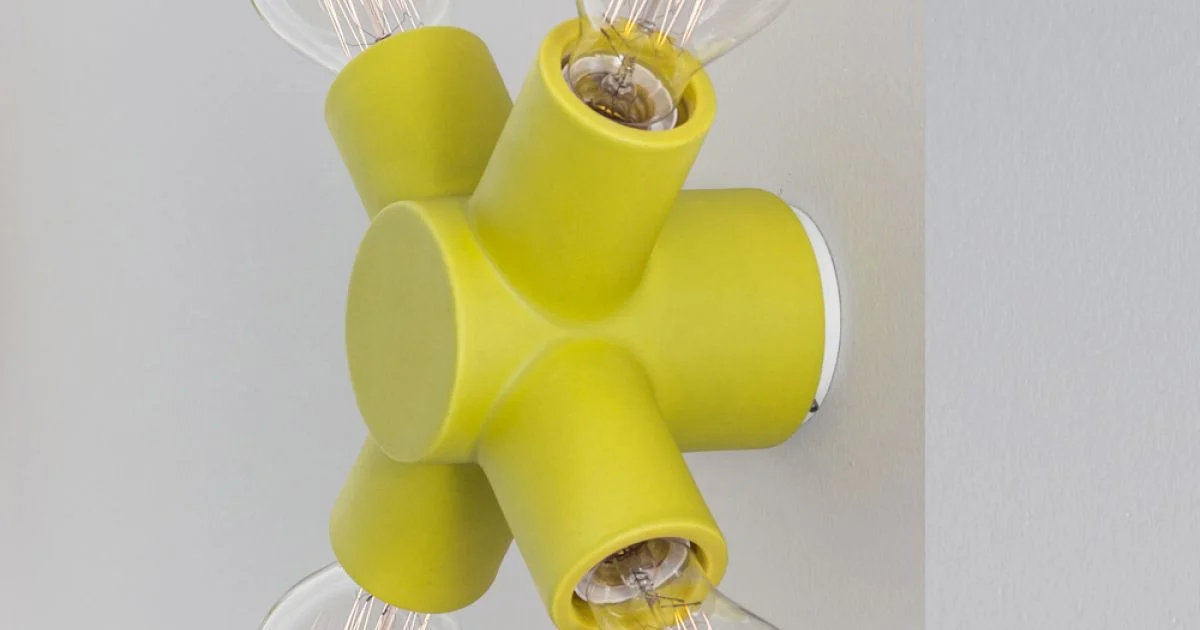 Toscot Traffic lampada a muro in ceramica diverse finiture prodotta in Toscana