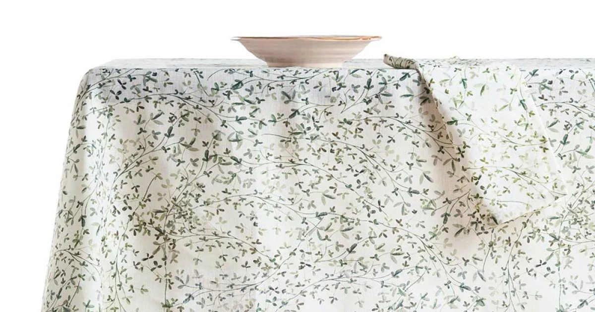 Tovaglia in Lino Stampato con Delicata Fantasia Vegetale Made in Italy - Velvet