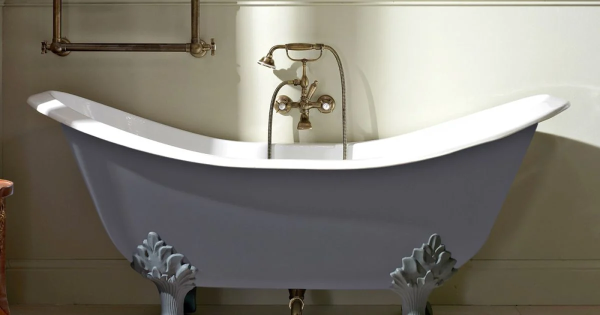 Vasca da Bagno Freestanding Vintage con Piedini, in Ghisa – Nadine