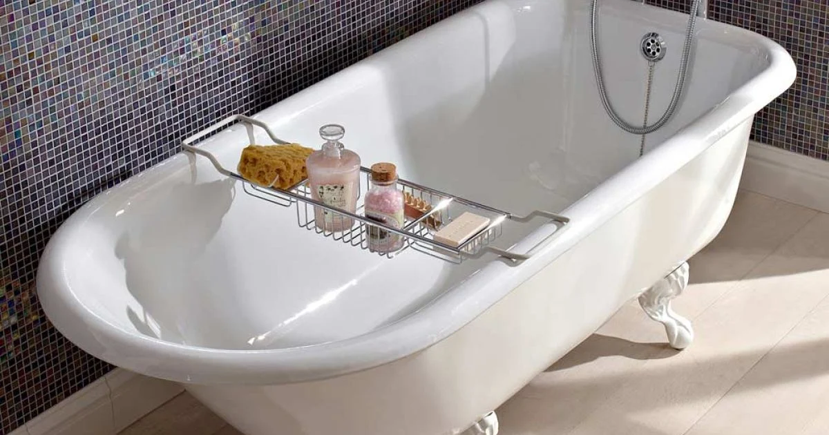 Vasca Freestanding Design Vintage in Ghisa Bianca, Made in Italy – Marwa