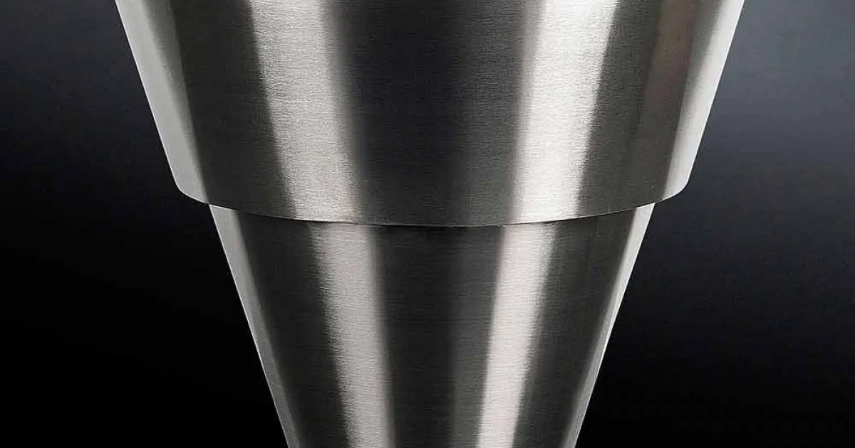 Vaso Decorativo per Interni in Acciaio Satinato Realizzato in Italia - Gardeno