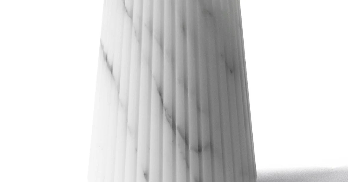 Vaso di Decoro Marmo Bianco Carrara o Nero Portoro a Righe Design - Cairo