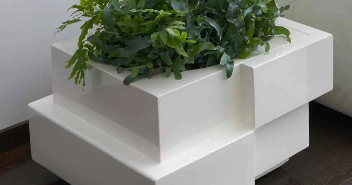 Vaso decorativo su ruote per esterno/interno Slide Cubic Yo,made Italy