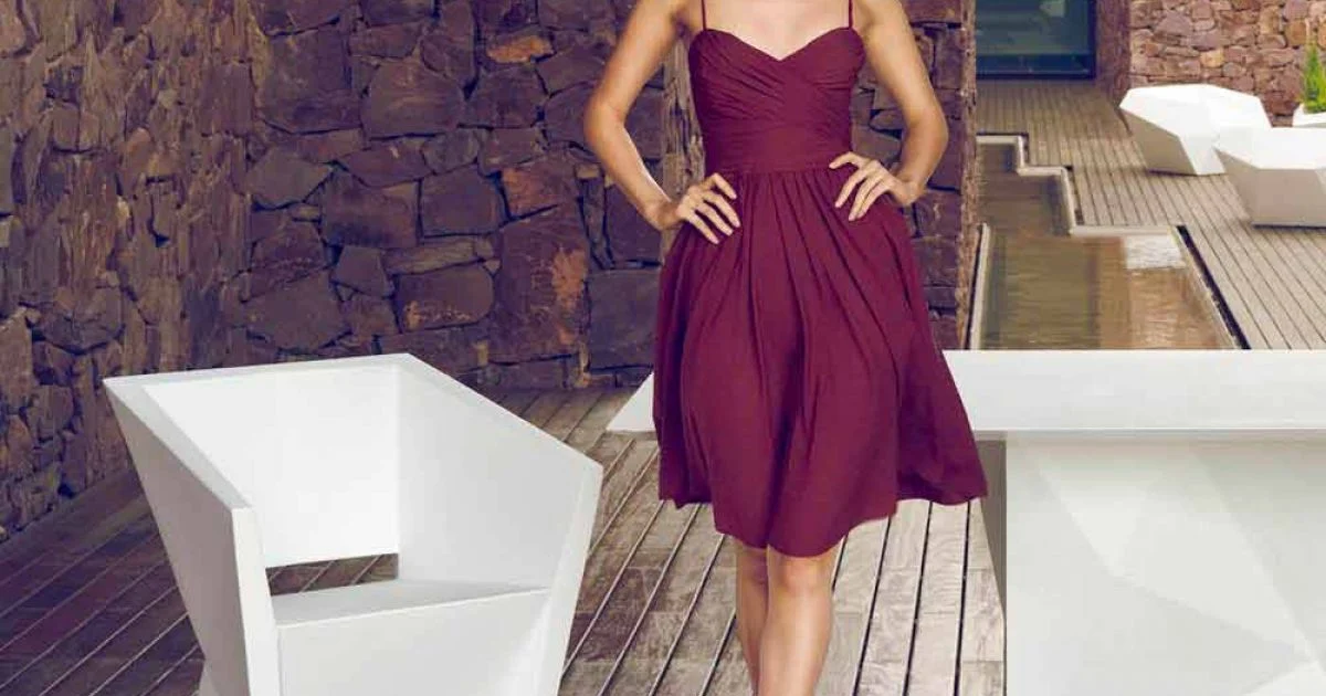 Vondom Faz poltrona da giardino laccata bianca di design moderno