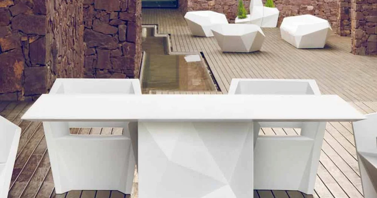 Vondom Faz tavolo da giardino laccato bianco L200xP100cm di design