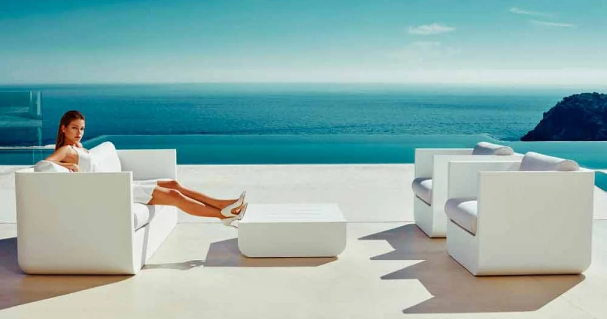 Vondom Ulm salotto da esterno bianco, design moderno