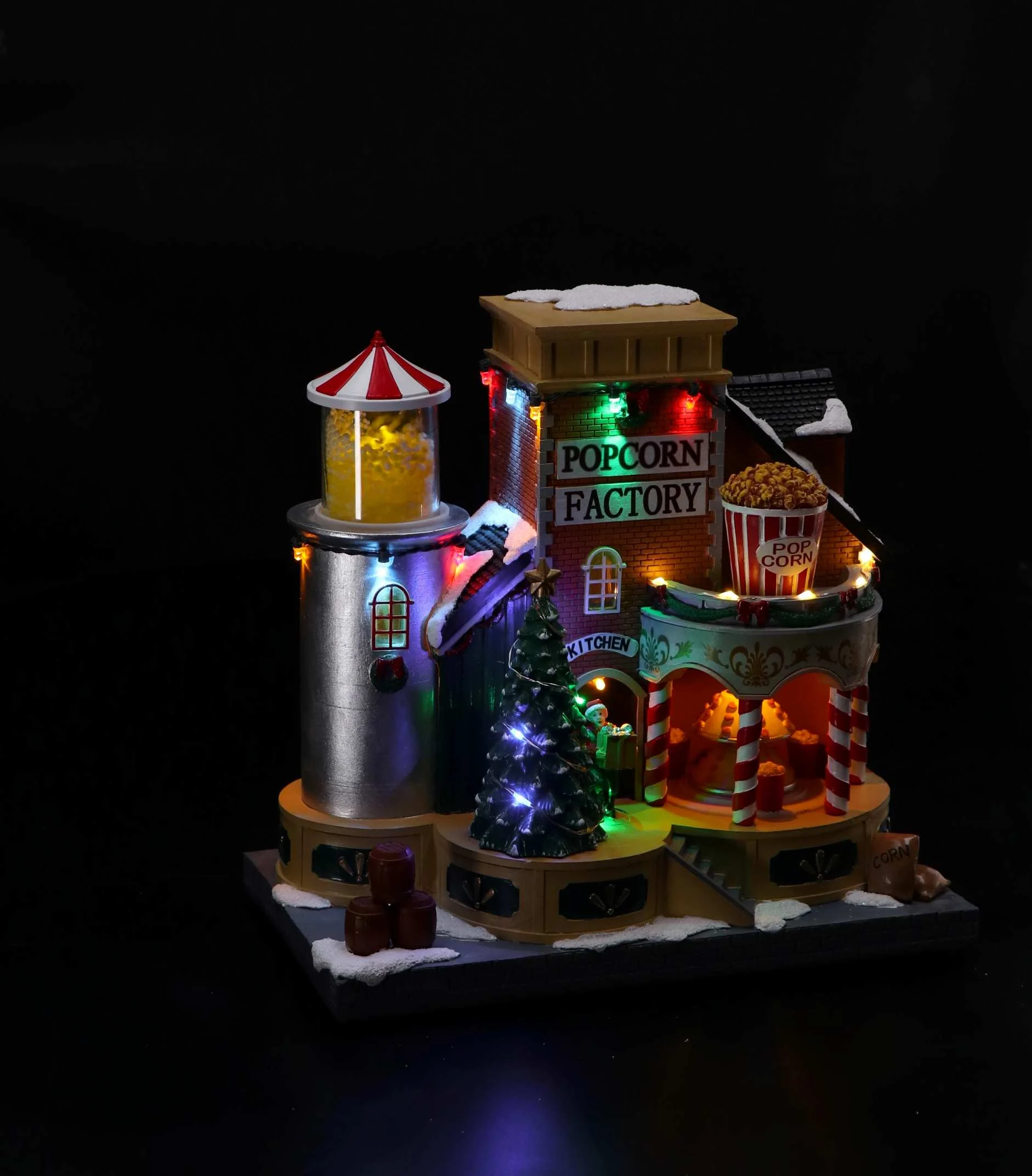 Ad Trend Paesino Invernale Natale con 29 Led 24 x 14 x 24 Cm Multicolor